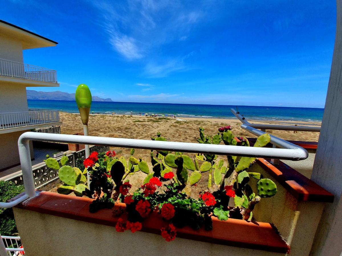 Castellammare Holiday Алькамо-Марина Екстер'єр фото